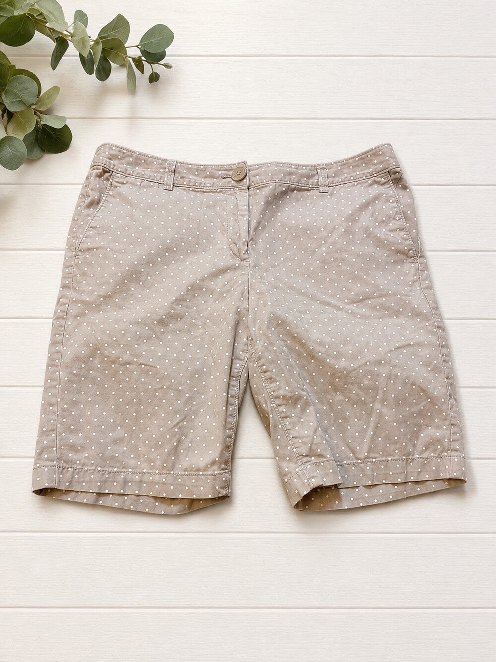 Women’s Loft Brand Bermuda Shorts Size 8 Petite